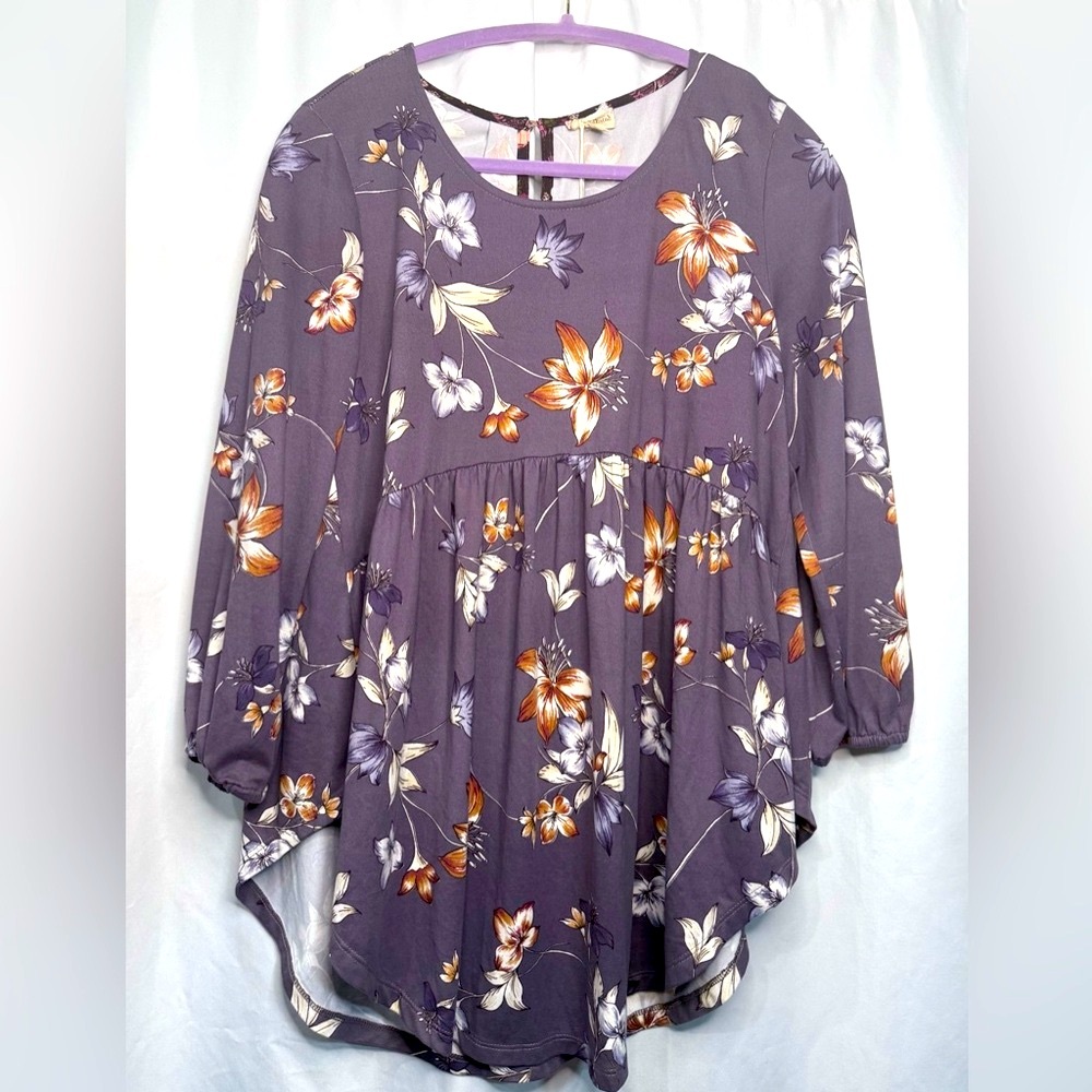 NWT Hem & Thread Floral Print Purple Tunic Top Size Small